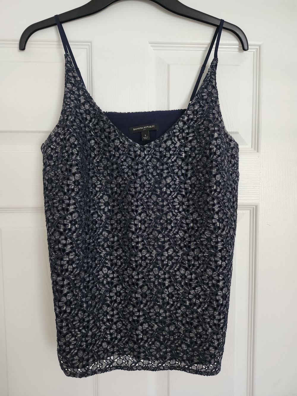 Banana Republic Navy Lace Overlay Camisole with Floral Texture